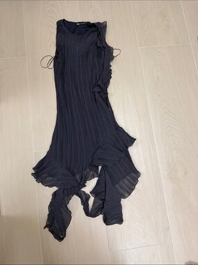Zara Black Pleated Ruffle-Hem Mini Dress